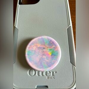 Otter Box with matching pop socket - mint green